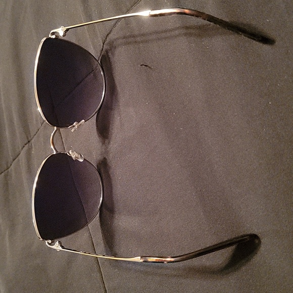 Kate Spade Sunglasses - Picture 3 of 4